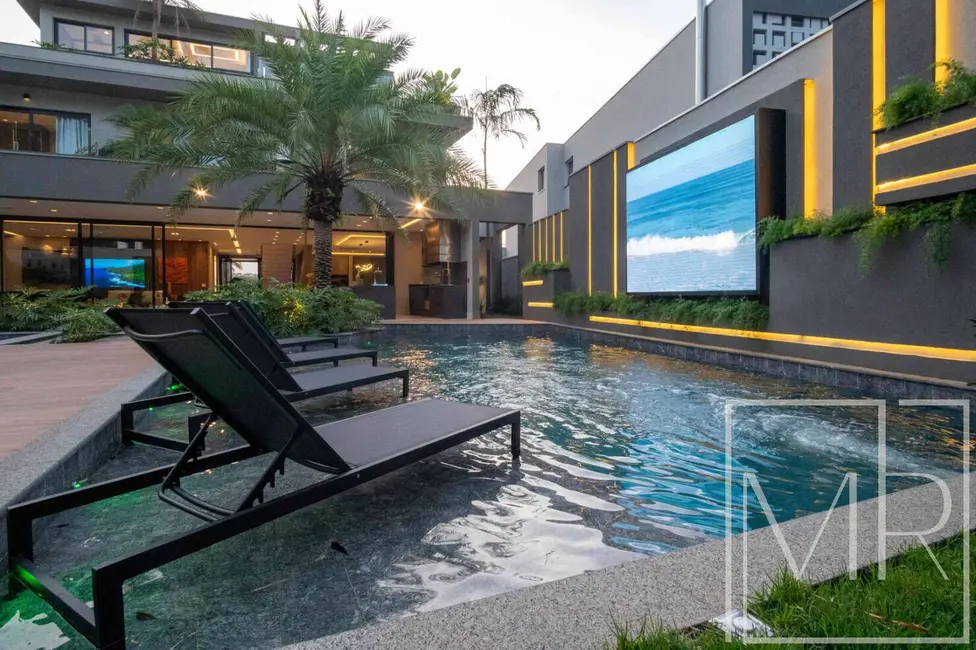 Casa com 7 quartos à venda, 670m2 em Riviera de São Lourenço, Bertioga - SP - imagem 7 Foto 7 de Casa com 7 quartos à venda, 670m2 em Riviera de São Lourenço, Bertioga - SP