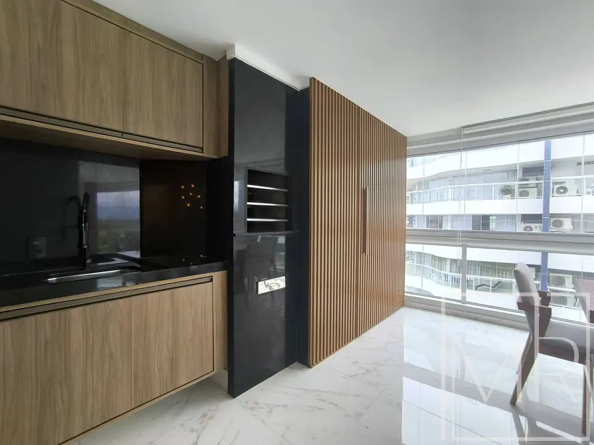 Foto 8 de Apartamento com 3 quartos à venda, 208m2 em Riviera de São Lourenço, Bertioga - SP