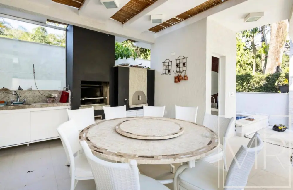 Foto 3 de Casa com 6 quartos à venda, 326m2 em Riviera de São Lourenço, Bertioga - SP