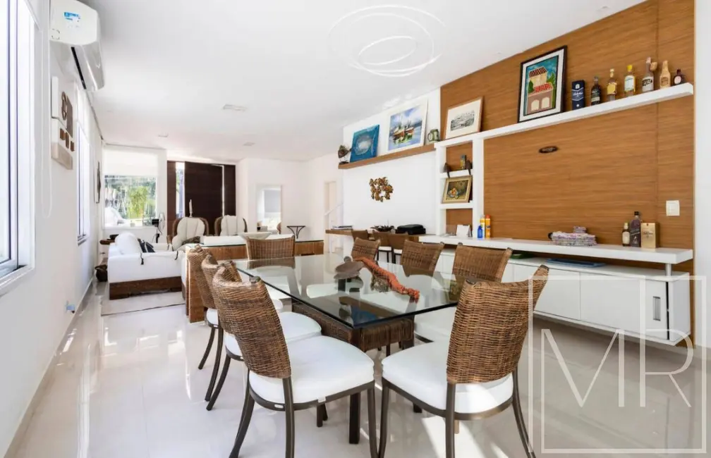 Foto 8 de Casa com 6 quartos à venda, 326m2 em Riviera de São Lourenço, Bertioga - SP