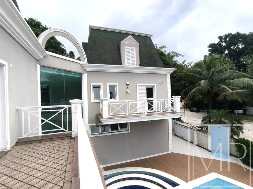 Casa com 5 quartos à venda, 569m2 em Riviera de São Lourenço, Bertioga - SP - imagem 2 Foto 2 de Casa com 5 quartos à venda, 569m2 em Riviera de São Lourenço, Bertioga - SP