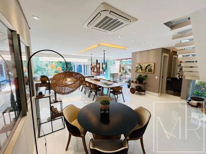 Foto 8 de Casa com 7 quartos à venda, 430m2 em Riviera de São Lourenço, Bertioga - SP