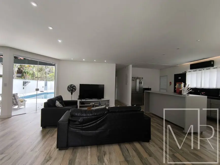 Foto 4 de Casa com 3 quartos à venda, 170m2 em Riviera de São Lourenço, Bertioga - SP