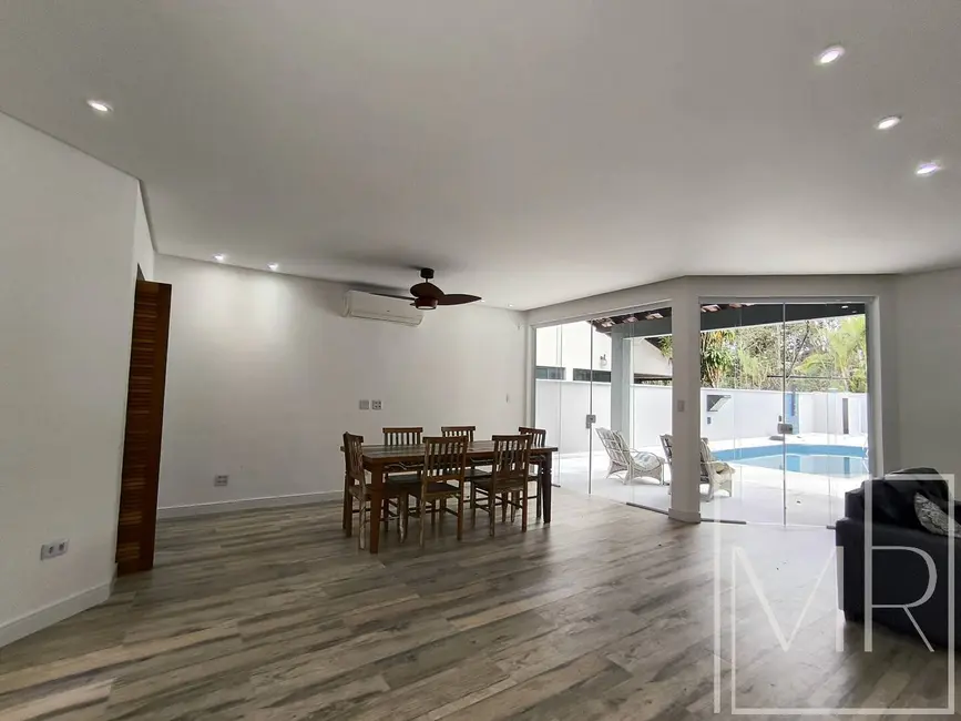 Foto 5 de Casa com 3 quartos à venda, 170m2 em Riviera de São Lourenço, Bertioga - SP