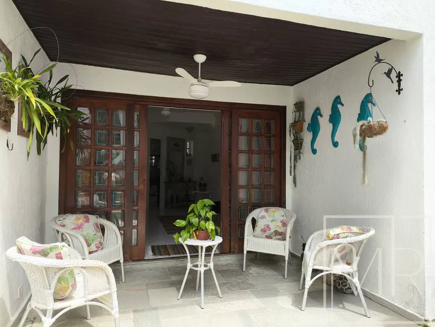 Foto 5 de Casa com 4 quartos à venda e para alugar, 164m2 em Riviera de São Lourenço, Bertioga - SP