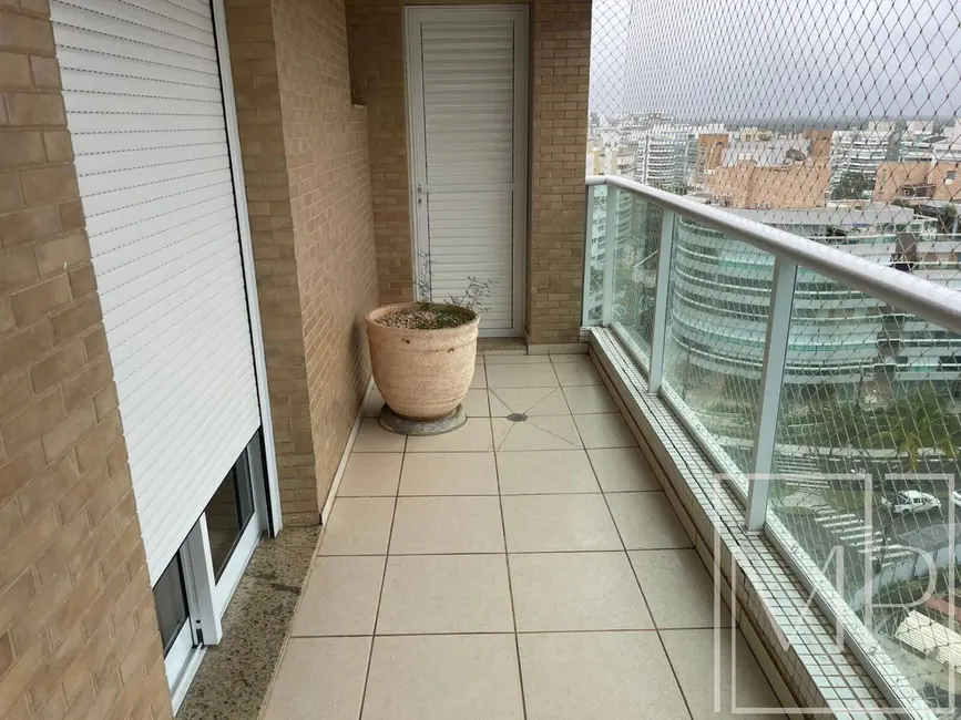 Cobertura com 4 quartos à venda, 315m2 em Riviera de São Lourenço, Bertioga - SP - imagem 8 Foto 8 de Cobertura com 4 quartos à venda, 315m2 em Riviera de São Lourenço, Bertioga - SP