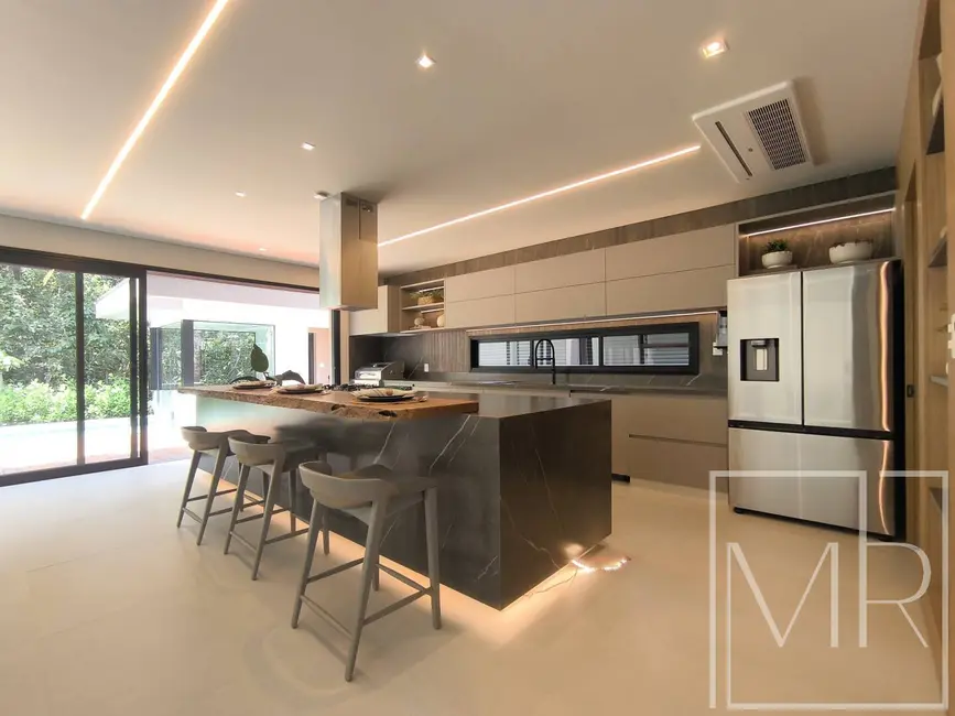 Foto 9 de Casa com 5 quartos à venda, 475m2 em Riviera de São Lourenço, Bertioga - SP