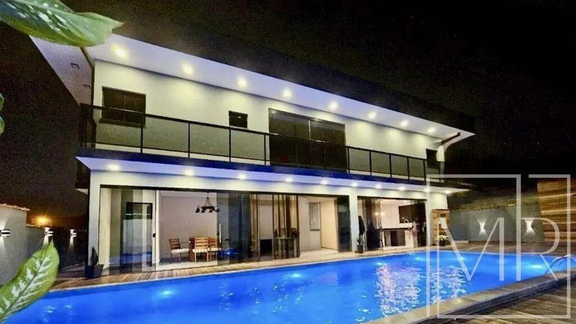 Foto 9 de Casa com 5 quartos à venda, 770m2 em Ubatuba - SP
