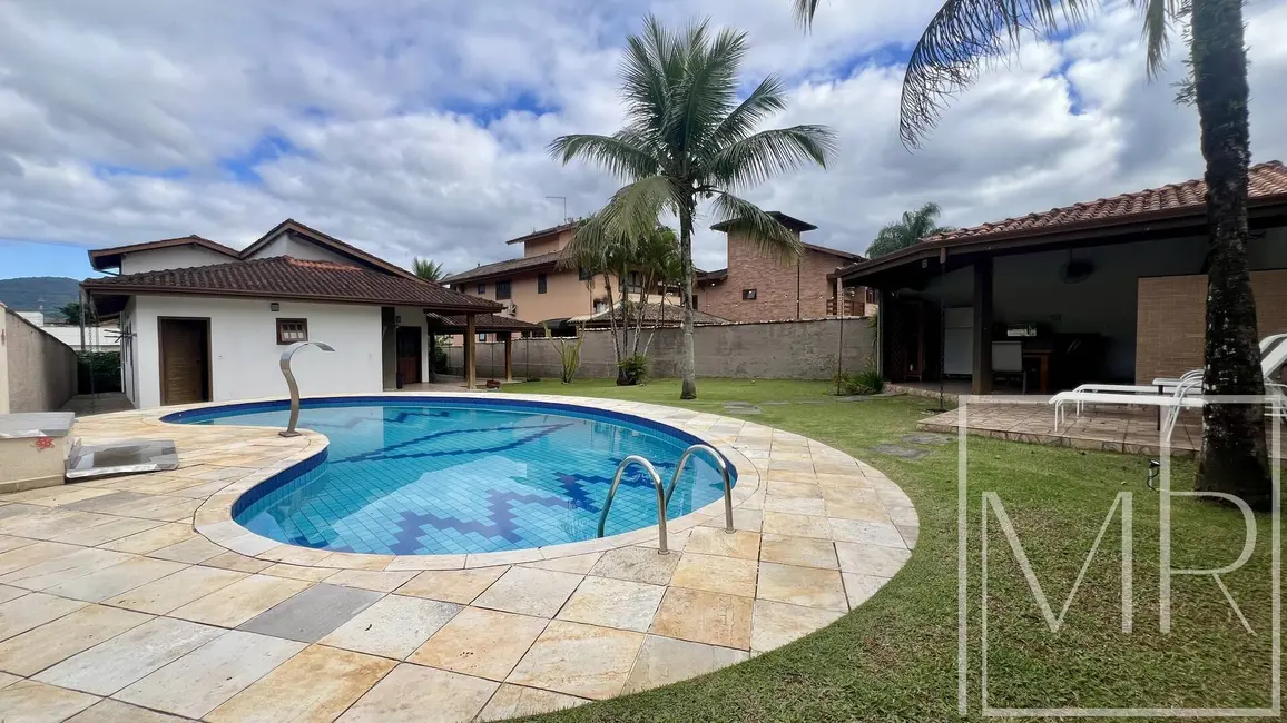 Foto 6 de Casa com 4 quartos à venda, 170m2 em Ubatuba - SP