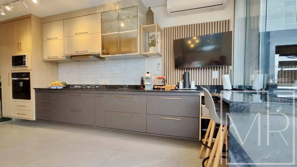 Foto 7 de Apartamento com 3 quartos à venda, 113m2 em Centro, Ubatuba - SP