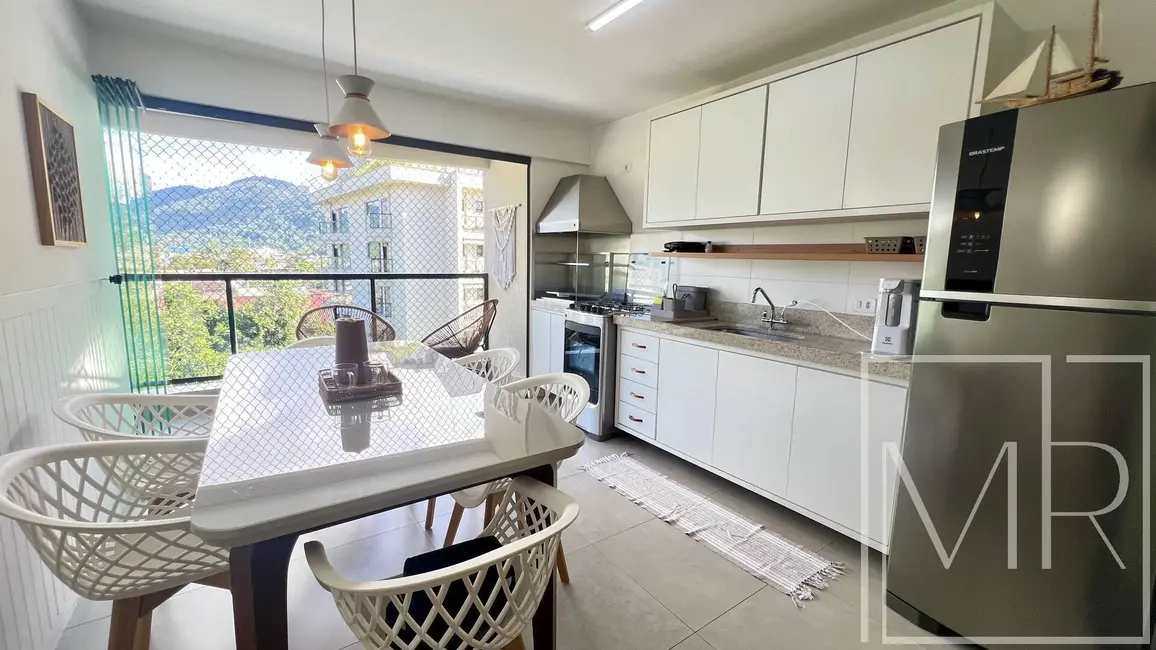Foto 3 de Apartamento com 2 quartos à venda, 72m2 em Ubatuba - SP