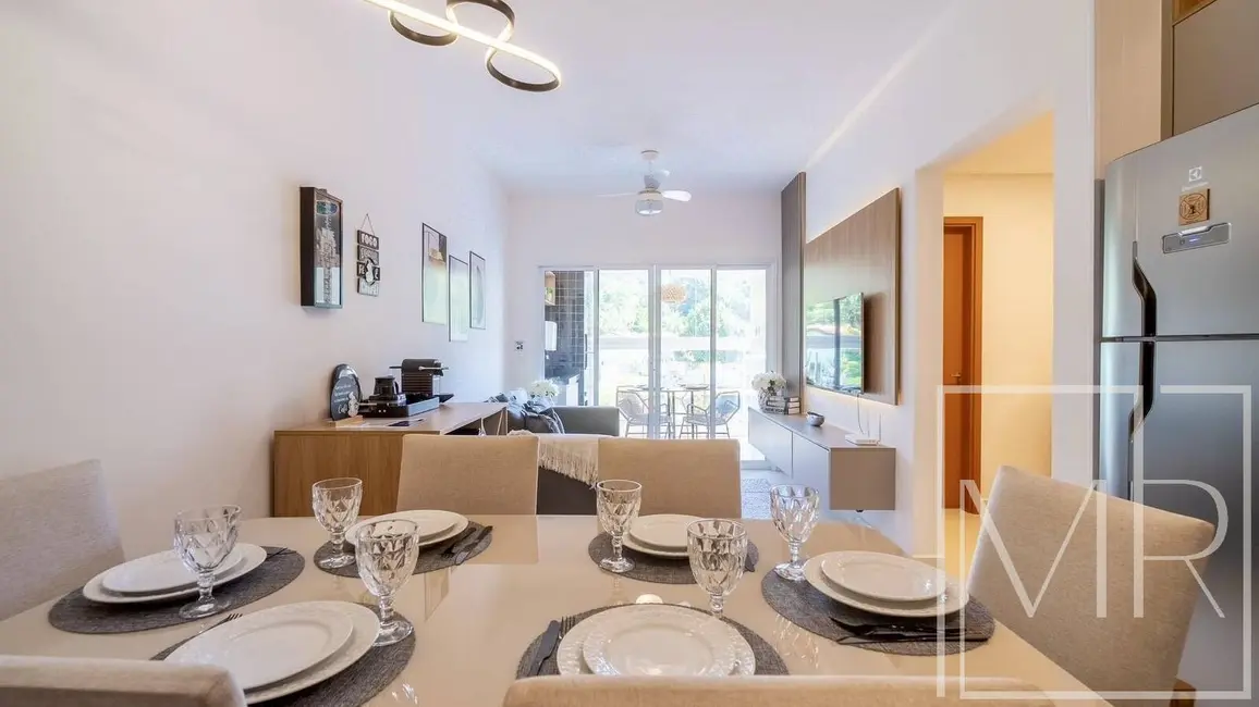 Foto 2 de Apartamento com 2 quartos à venda, 67m2 em Ubatuba - SP
