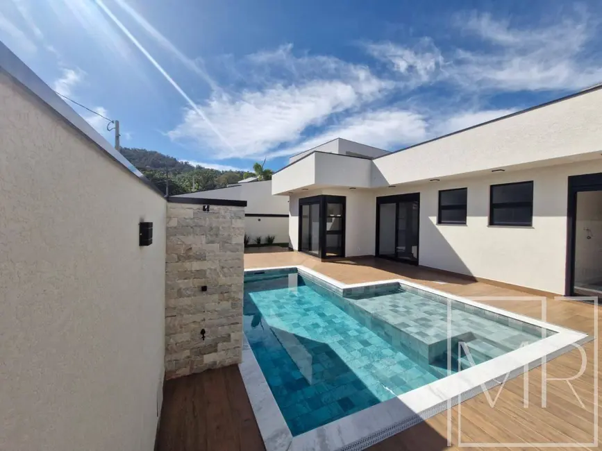 Foto 3 de Casa com 4 quartos à venda, 1035m2 em Condomínio Porto Atibaia, Atibaia - SP