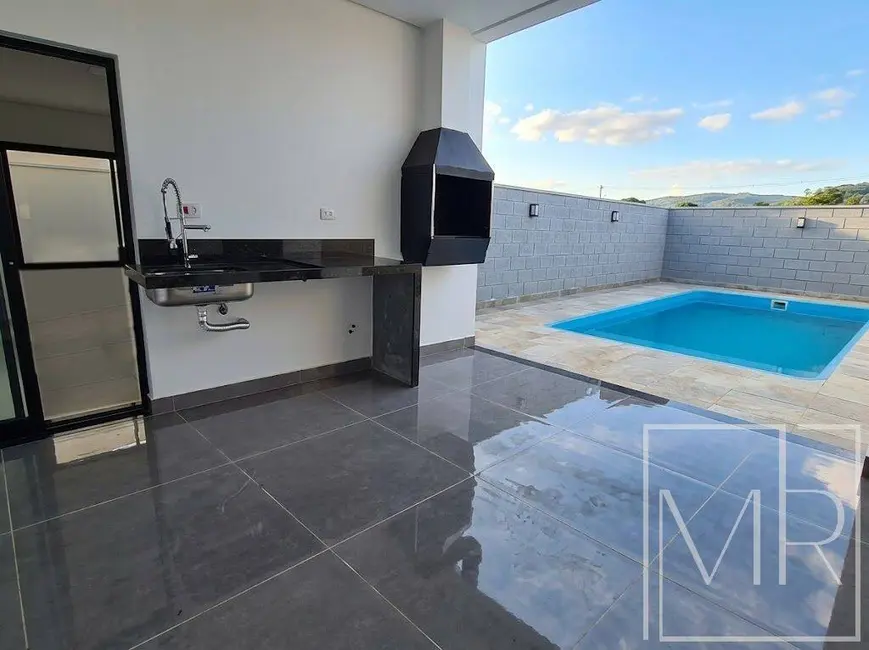 Foto 4 de Casa com 3 quartos à venda, 384m2 em Atibaia - SP