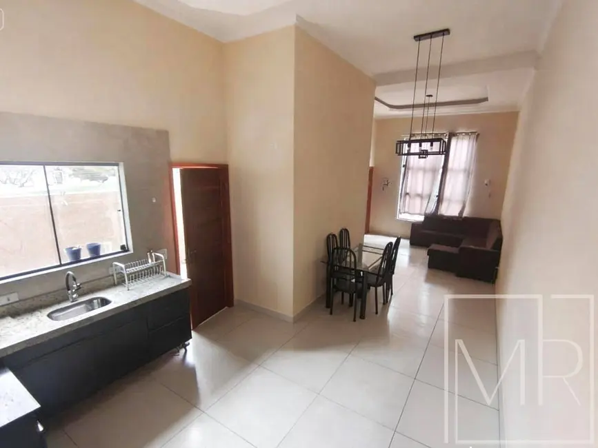 Foto 2 de Casa com 3 quartos à venda, 180m2 em Jardim das Cerejeiras, Atibaia - SP