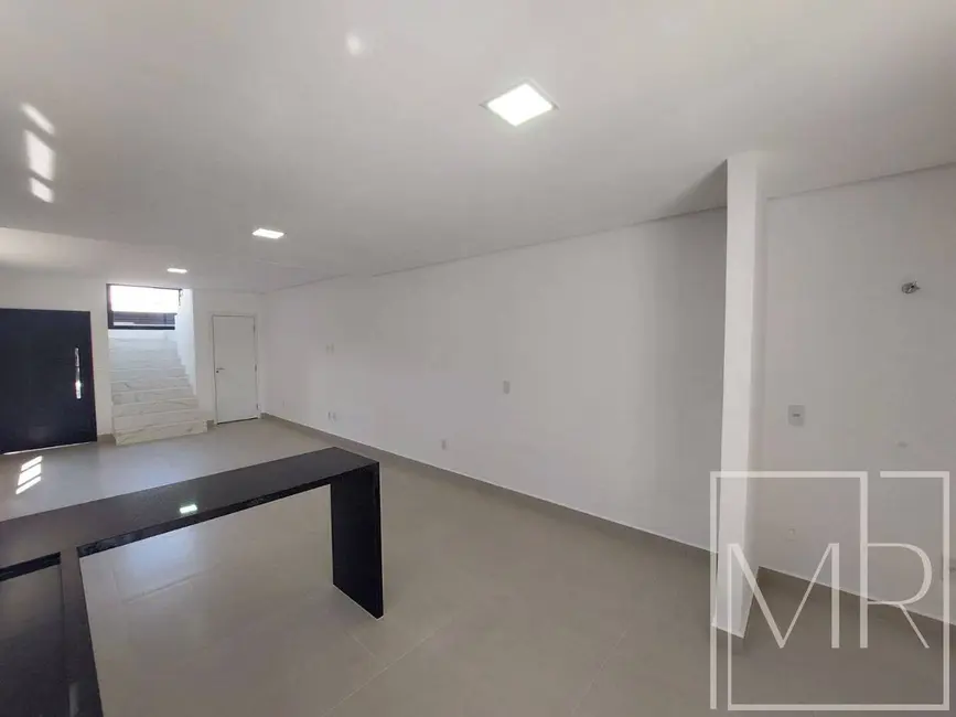 Foto 9 de Casa com 3 quartos à venda e para alugar, 232m2 em Atibaia - SP