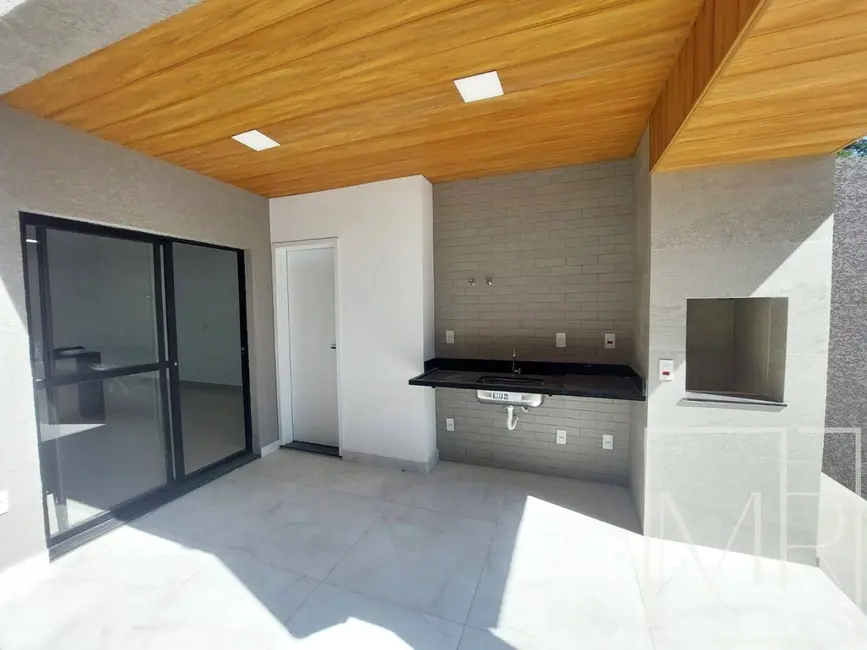 Foto 2 de Casa com 3 quartos à venda e para alugar, 232m2 em Atibaia - SP