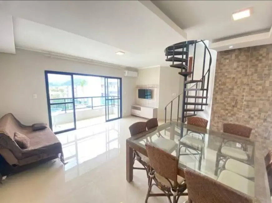 Foto 1 de Cobertura com 3 quartos para alugar, 169m2 em Silop, Ubatuba - SP