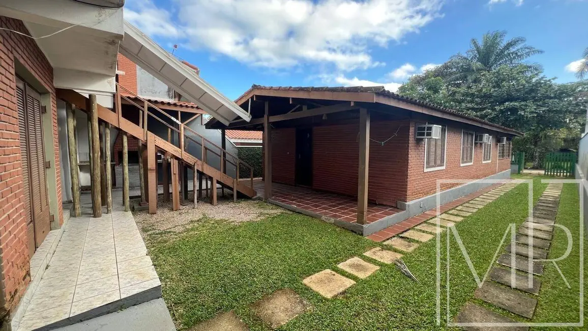 Foto 5 de Casa com 6 quartos à venda, 300m2 em Ubatuba - SP