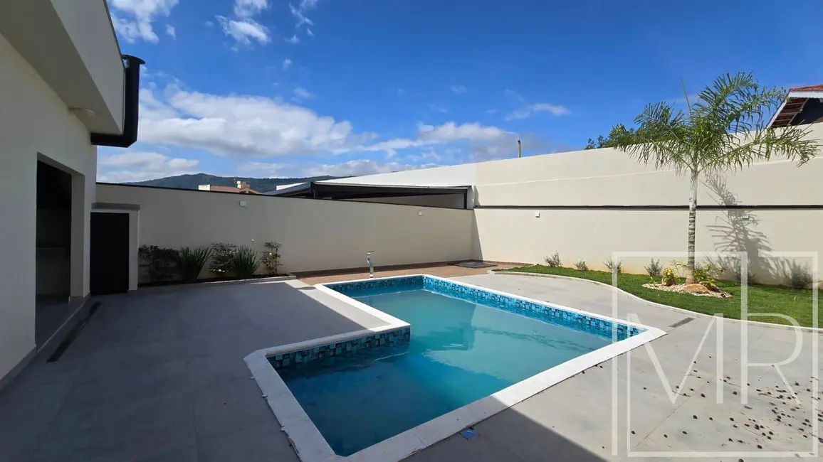 Foto 6 de Casa com 3 quartos à venda, 440m2 em Atibaia - SP