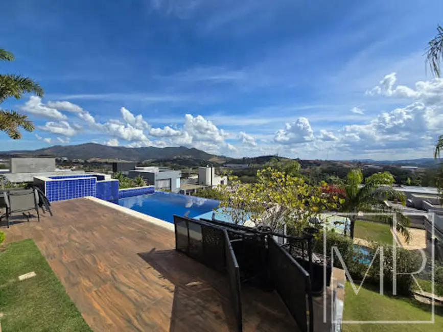 Casa com 3 quartos à venda, 600m2 em Condomínio Serra da Estrela, Atibaia - SP - imagem 5 Foto 5 de Casa com 3 quartos à venda, 600m2 em Condomínio Serra da Estrela, Atibaia - SP