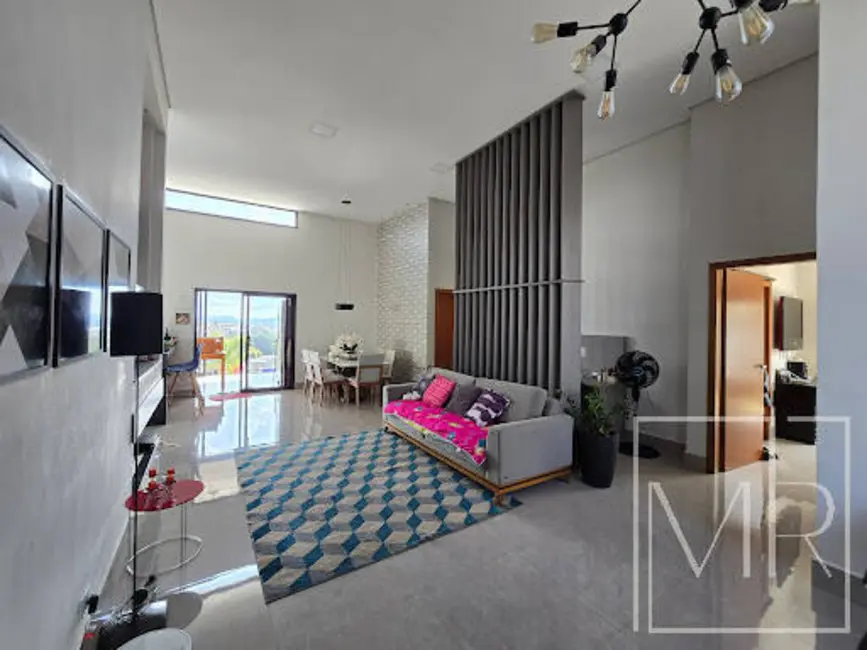 Casa com 3 quartos à venda, 600m2 em Condomínio Serra da Estrela, Atibaia - SP - imagem 7 Foto 7 de Casa com 3 quartos à venda, 600m2 em Condomínio Serra da Estrela, Atibaia - SP