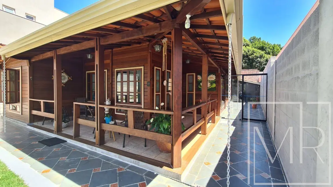 Foto 1 de Casa com 3 quartos à venda, 341m2 em Jardim Maristela, Atibaia - SP