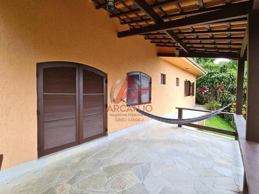 Foto 2 de Casa com 3 quartos à venda, 97m2 em Ubatuba - SP