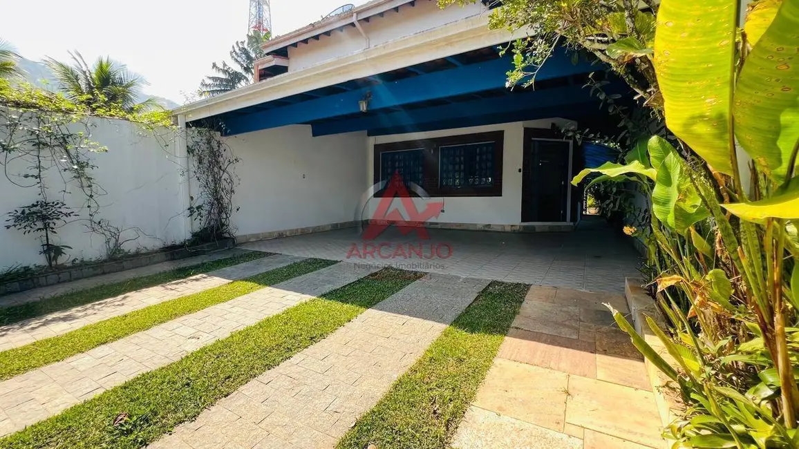 Foto 3 de Casa com 4 quartos à venda, 258m2 em Ubatuba - SP