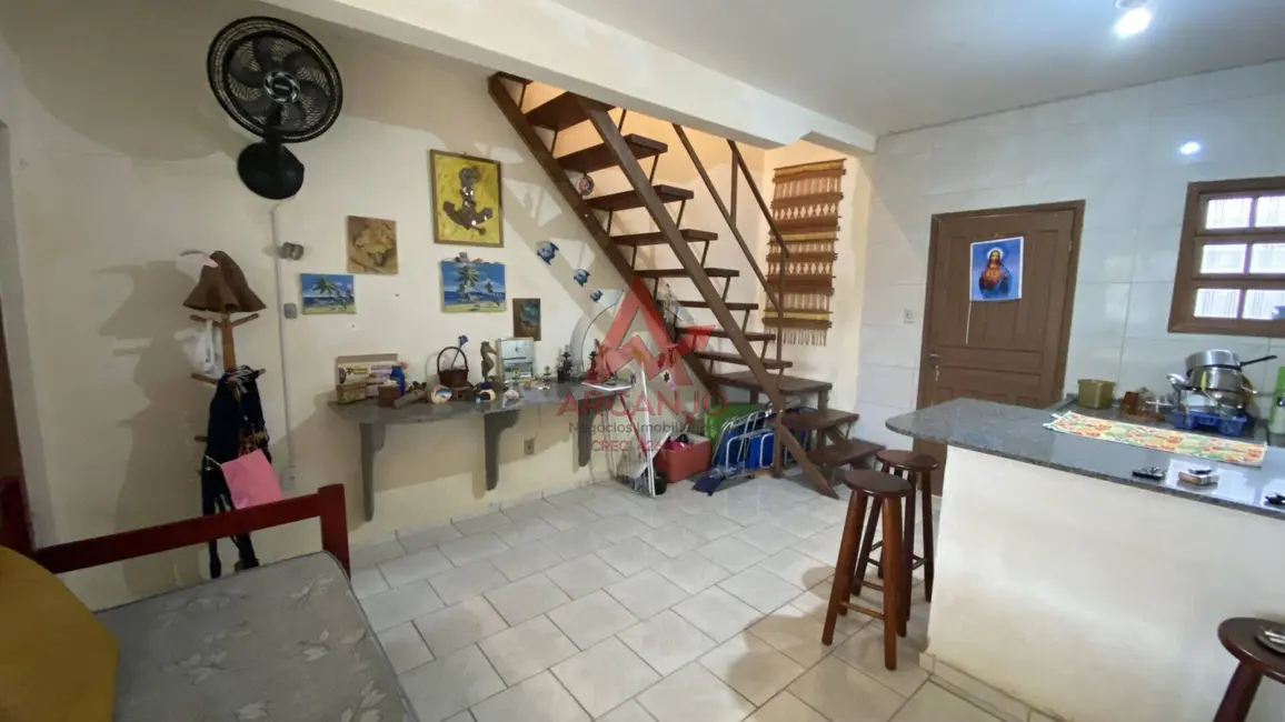 Sobrado com 2 quartos à venda, 150m2 em Ubatuba - SP - imagem 4 Foto 4 de Sobrado com 2 quartos à venda, 150m2 em Ubatuba - SP