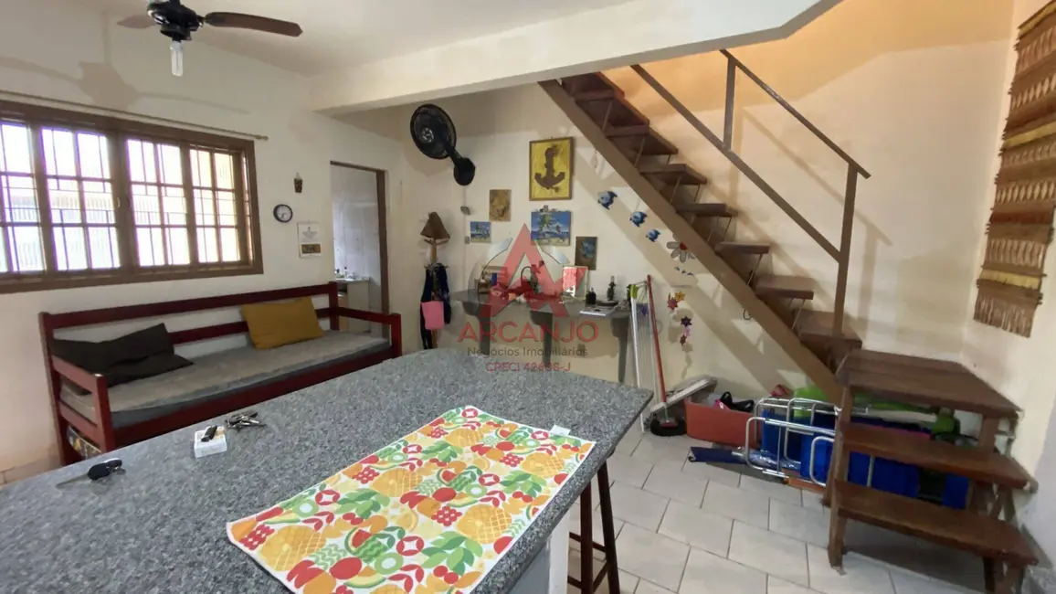 Sobrado com 2 quartos à venda, 150m2 em Ubatuba - SP - imagem 1 Foto 1 de Sobrado com 2 quartos à venda, 150m2 em Ubatuba - SP