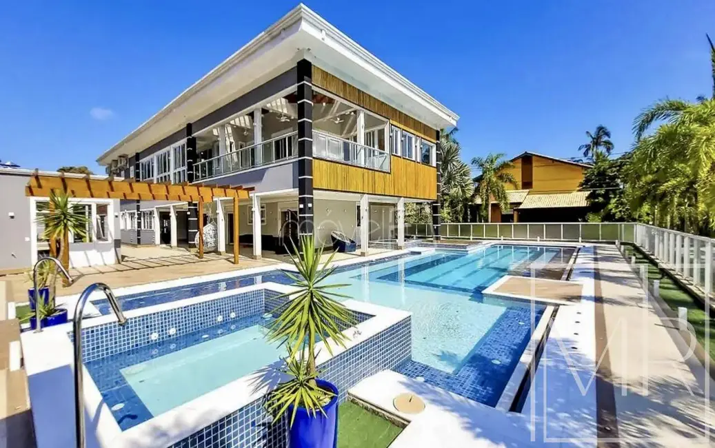 Foto 1 de Casa com 7 quartos à venda, 1500m2 em Ubatuba - SP