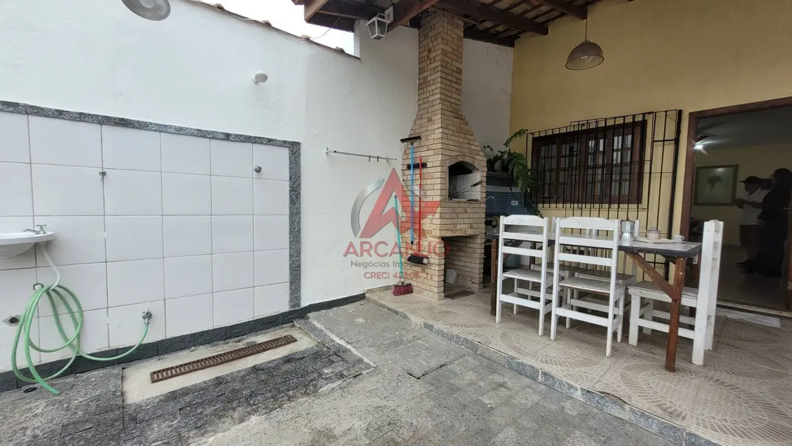 Casa com 3 quartos à venda, 120m2 em Ubatuba - SP - imagem 5 Foto 5 de Casa com 3 quartos à venda, 120m2 em Ubatuba - SP