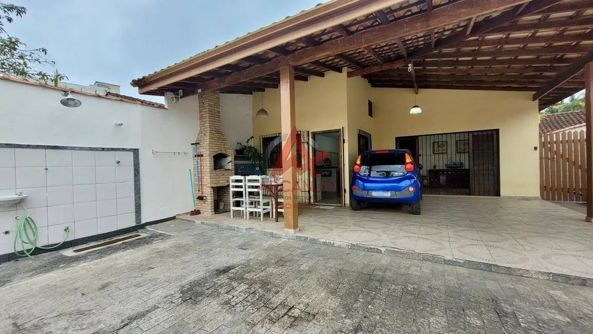 Casa com 3 quartos à venda, 120m2 em Ubatuba - SP - imagem 1 Foto 1 de Casa com 3 quartos à venda, 120m2 em Ubatuba - SP
