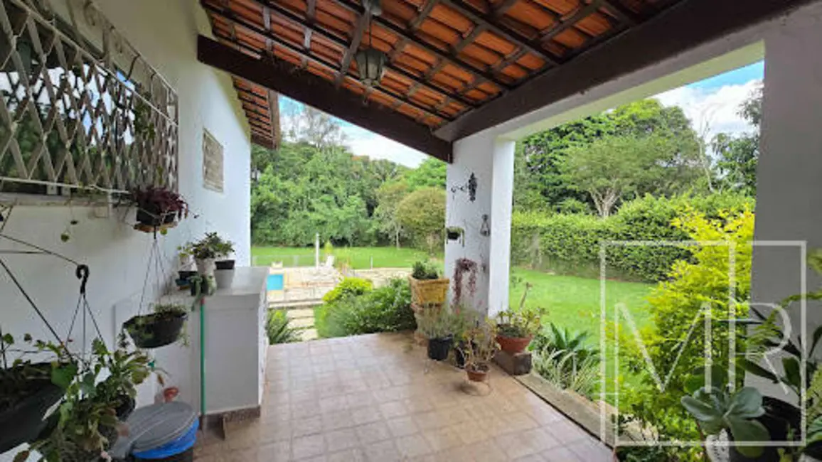 Foto 3 de Casa com 3 quartos à venda, 680m2 em Jardim Floresta, Atibaia - SP