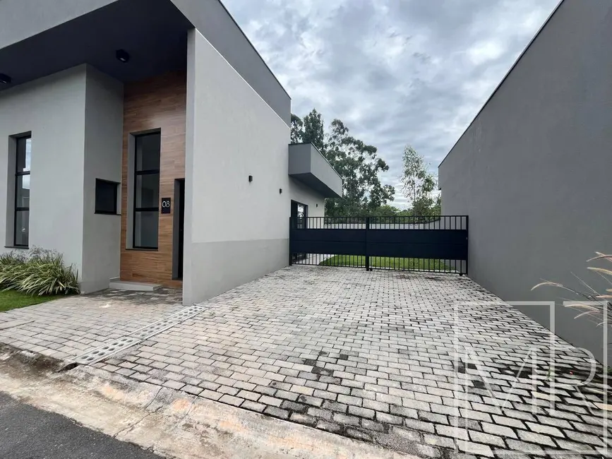 Foto 3 de Casa com 3 quartos à venda, 253m2 em Vila Santista, Atibaia - SP