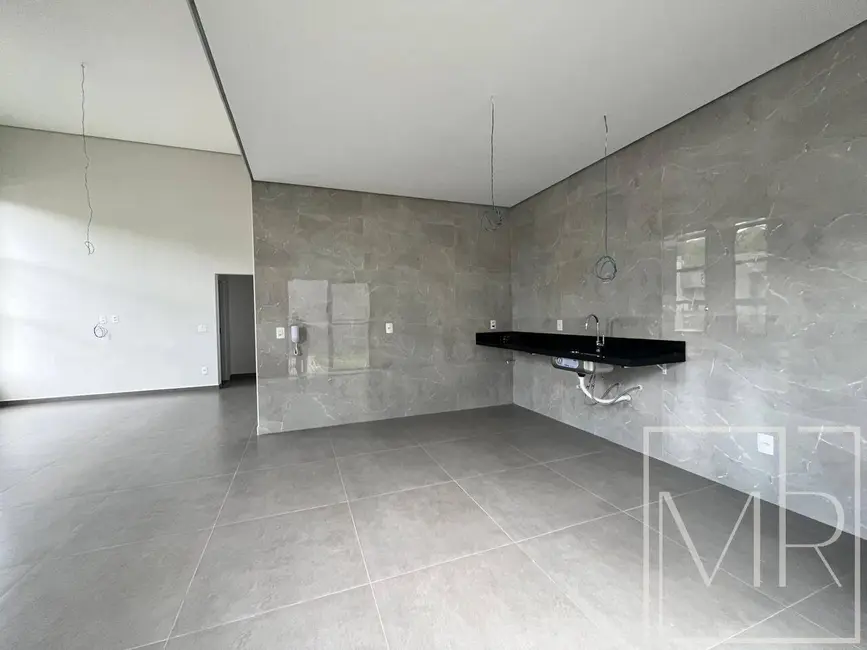 Foto 4 de Casa com 3 quartos à venda, 253m2 em Vila Santista, Atibaia - SP