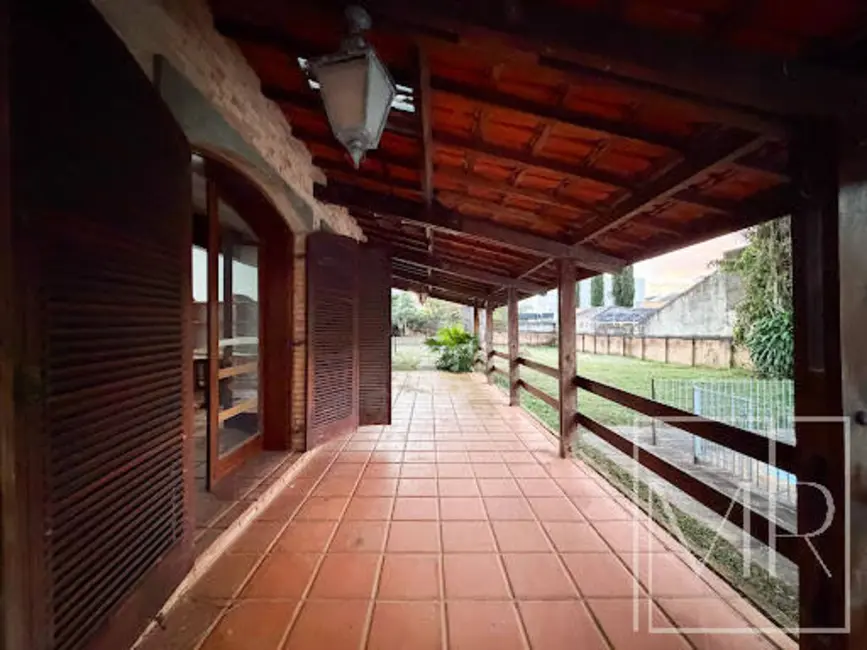 Foto 4 de Casa com 4 quartos à venda, 2015m2 em Vila Petrópolis, Atibaia - SP