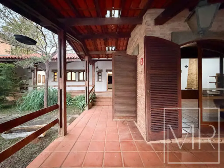 Foto 6 de Casa com 4 quartos à venda, 2015m2 em Vila Petrópolis, Atibaia - SP