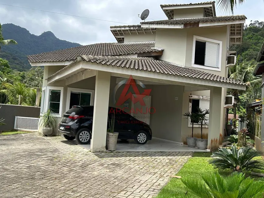 Casa de Condomínio com 3 quartos à venda, 1400m2 em Ubatuba - SP - imagem 1 Foto 1 de Casa de Condomínio com 3 quartos à venda, 1400m2 em Ubatuba - SP