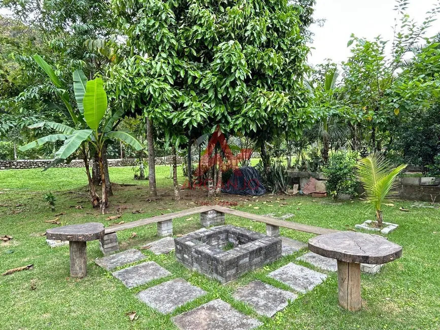 Casa de Condomínio com 3 quartos à venda, 1400m2 em Ubatuba - SP - imagem 8 Foto 8 de Casa de Condomínio com 3 quartos à venda, 1400m2 em Ubatuba - SP