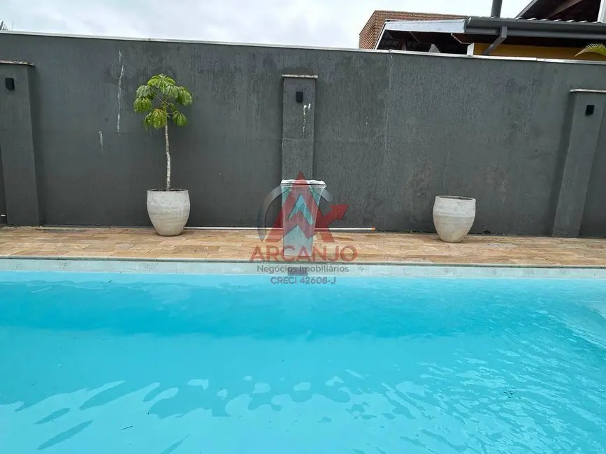 Casa de Condomínio com 3 quartos à venda, 1400m2 em Ubatuba - SP - imagem 4 Foto 4 de Casa de Condomínio com 3 quartos à venda, 1400m2 em Ubatuba - SP