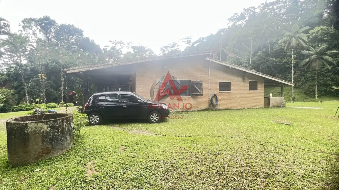 Chácara com 3 quartos à venda, 700m2 em Ubatuba - SP - imagem 9 Foto 9 de Chácara com 3 quartos à venda, 700m2 em Ubatuba - SP
