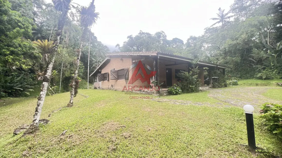 Chácara com 3 quartos à venda, 700m2 em Ubatuba - SP - imagem 6 Foto 6 de Chácara com 3 quartos à venda, 700m2 em Ubatuba - SP