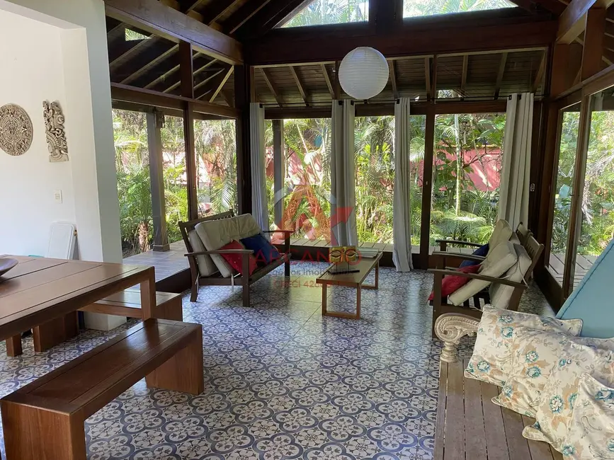 Casa com 4 quartos à venda, 244m2 em Ubatuba - SP - imagem 4 Foto 4 de Casa com 4 quartos à venda, 244m2 em Ubatuba - SP