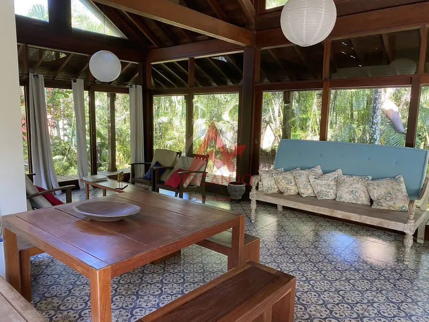 Casa com 4 quartos à venda, 244m2 em Ubatuba - SP - imagem 7 Foto 7 de Casa com 4 quartos à venda, 244m2 em Ubatuba - SP