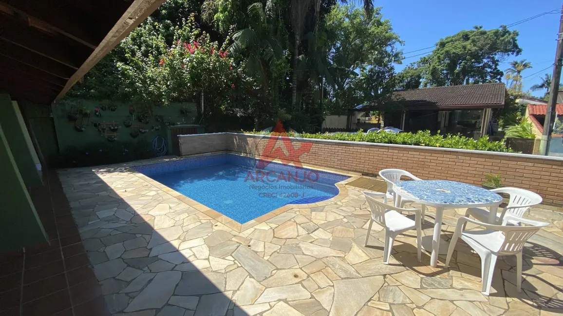 Foto 23 de Casa à venda, 216m2 em Ubatuba - SP
