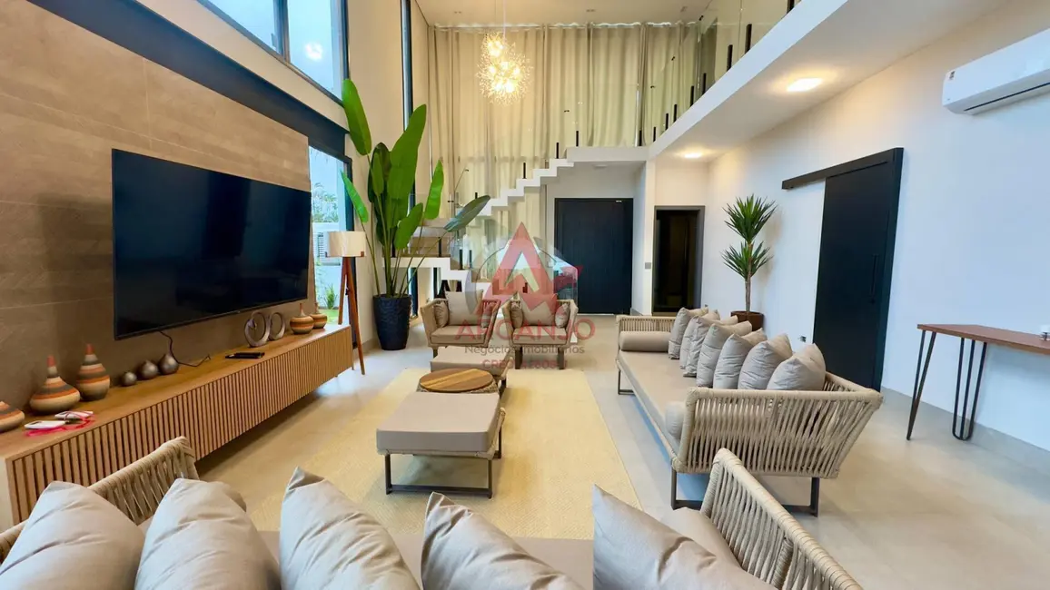 Foto 2 de Casa com 5 quartos à venda, 300m2 em Ubatuba - SP
