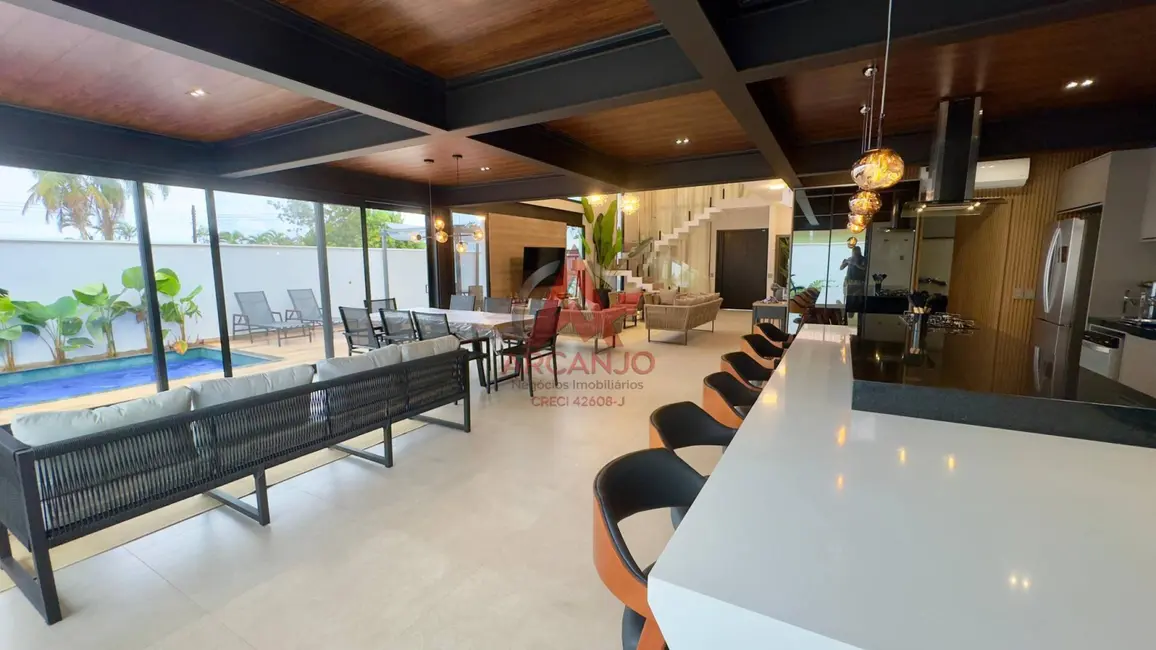 Foto 7 de Casa com 5 quartos à venda, 300m2 em Ubatuba - SP
