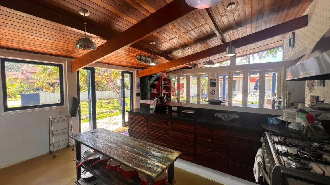 Foto 9 de Casa com 5 quartos à venda, 1000m2 em Ubatuba - SP